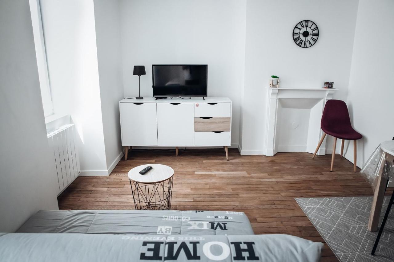 Spacieux Neuf Et Lumineux Hyper Centre Apartamento Ernée Exterior foto
