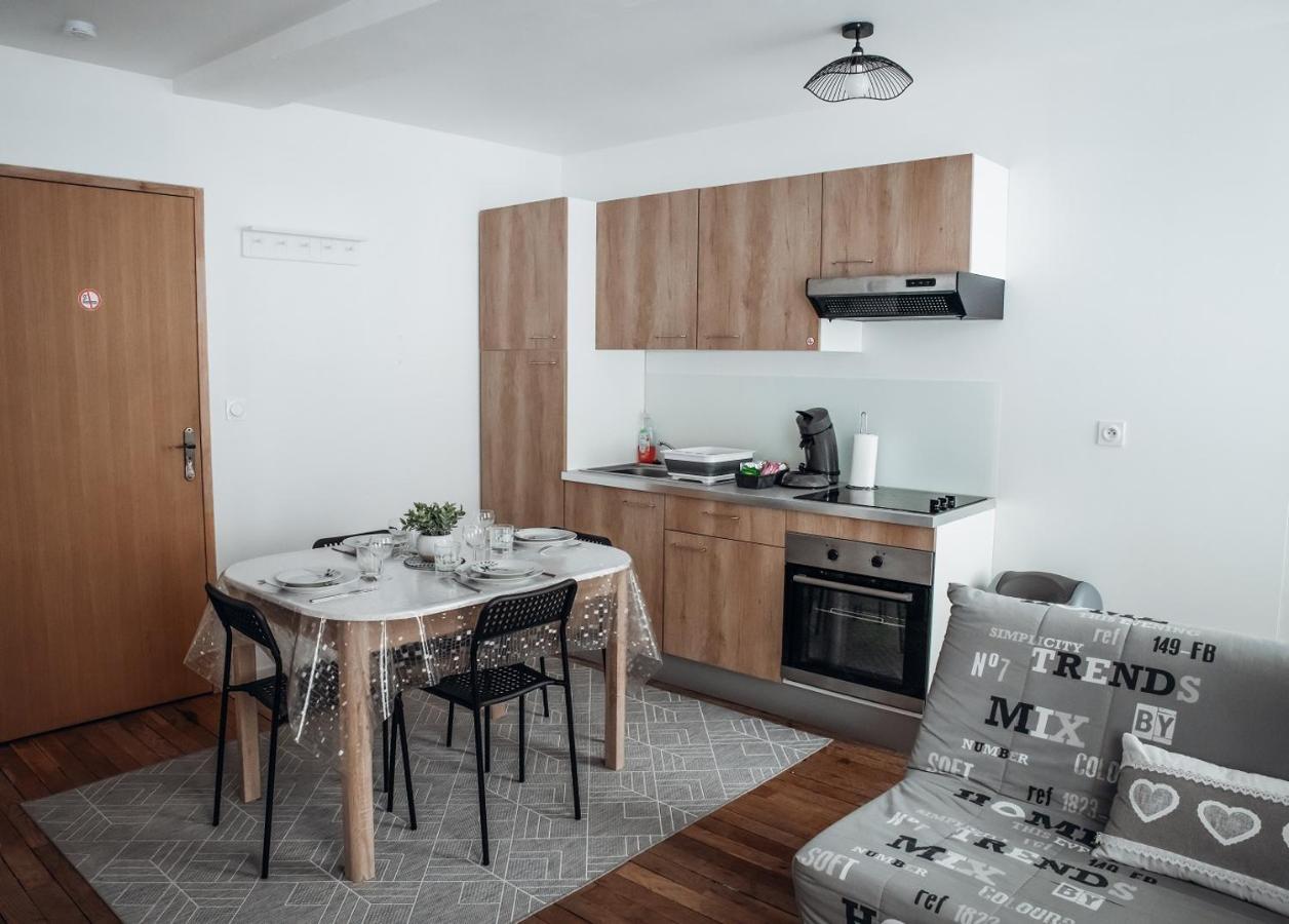 Spacieux Neuf Et Lumineux Hyper Centre Apartamento Ernée Exterior foto